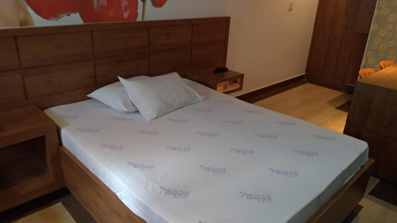 Mostel Guarulhos - Mais Motel Bagian luar foto